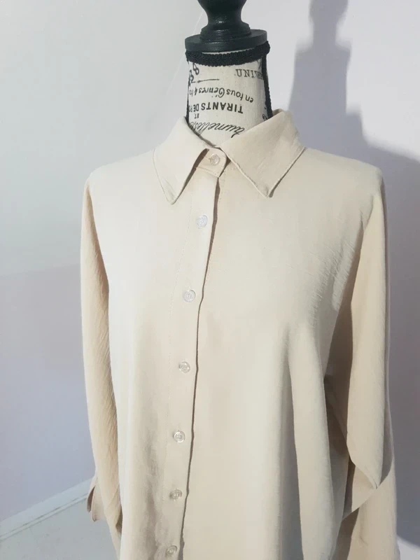 Chemise fluide crème oversize – Taille 42 / 44 - tres bon état – photo 6